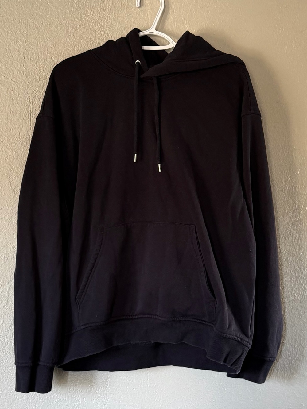 Men’s H&M hoodie Sweatshirt size Large Loose fit Black
